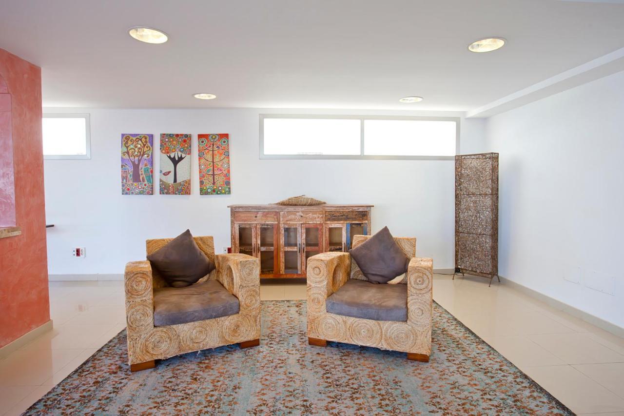 קאלה ראטג'אדה Apartamentos Don Quijote מראה חיצוני תמונה