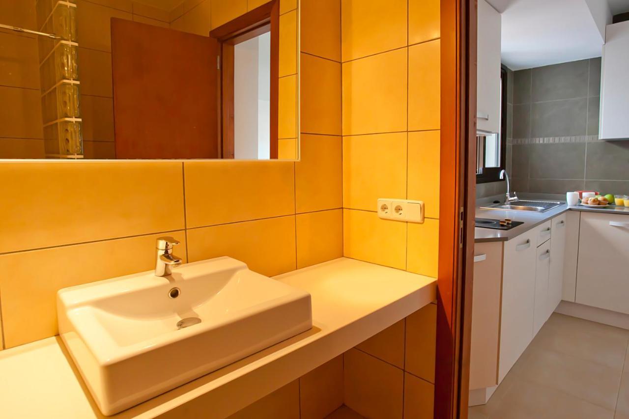 קאלה ראטג'אדה Apartamentos Don Quijote מראה חיצוני תמונה