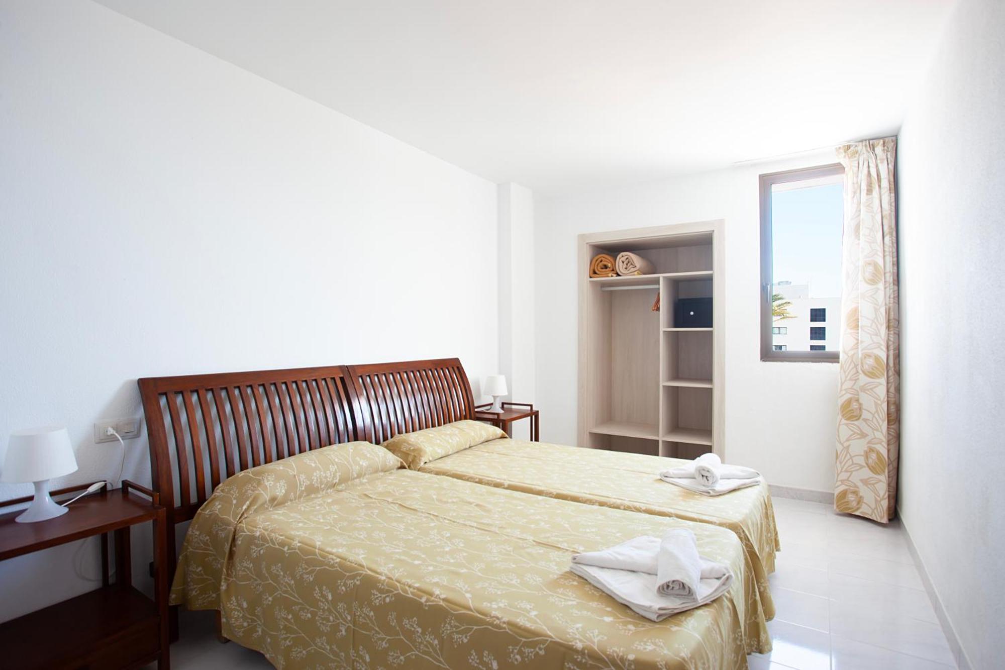 קאלה ראטג'אדה Apartamentos Don Quijote מראה חיצוני תמונה