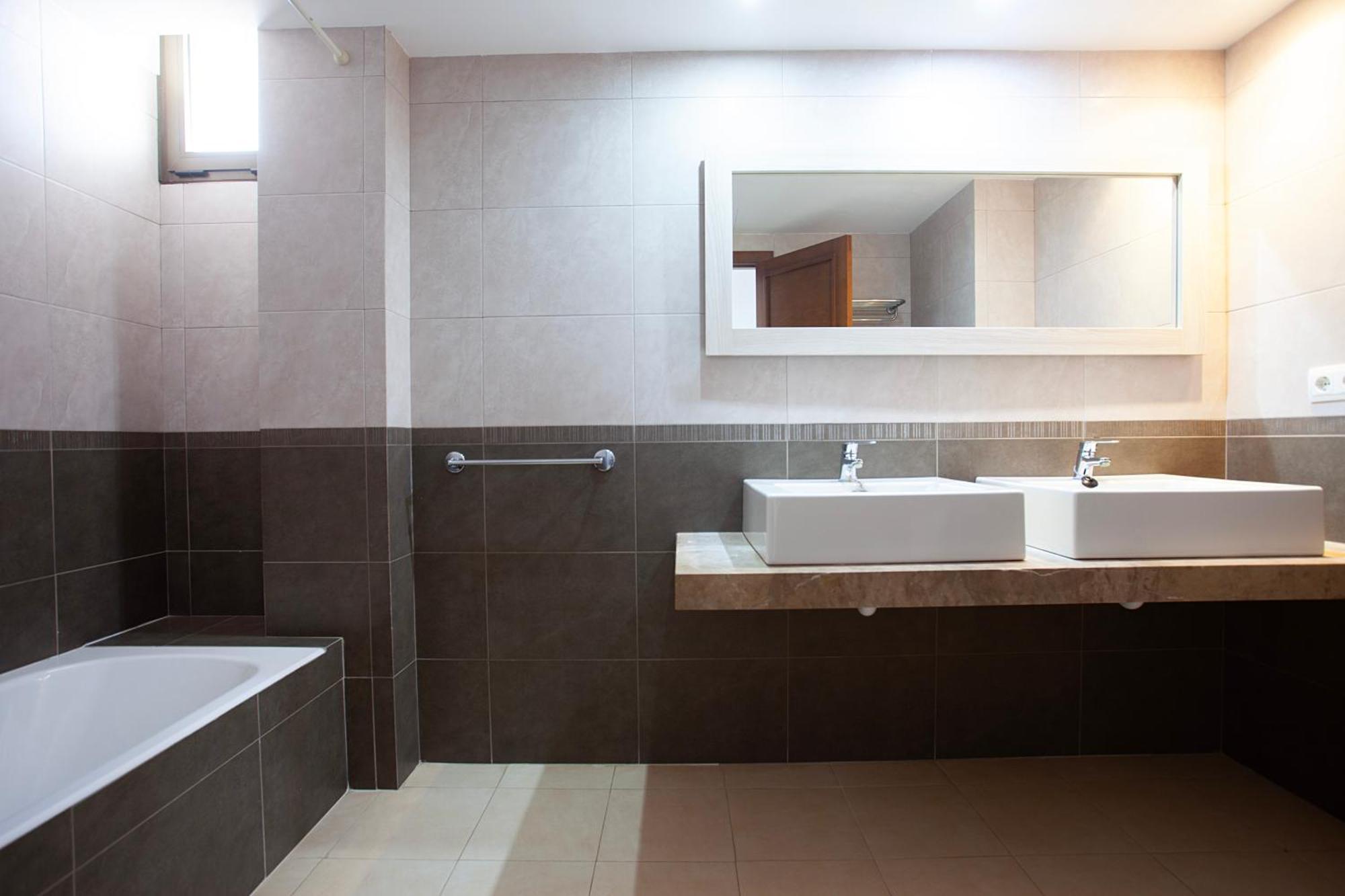 קאלה ראטג'אדה Apartamentos Don Quijote מראה חיצוני תמונה